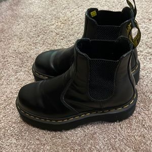 Dr Martens 2976 Quad Chelsea Boots Black size 6